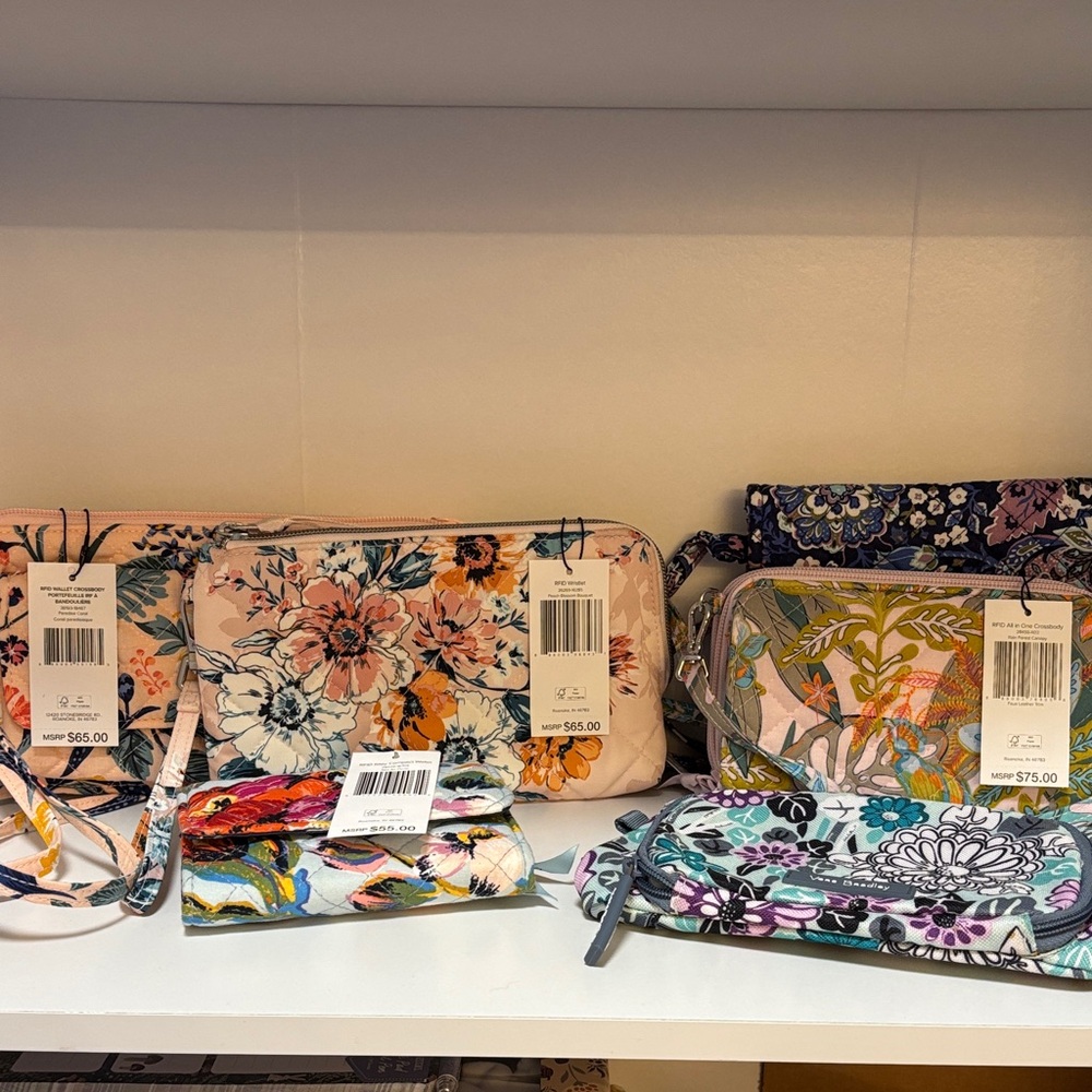Vera Bradley Bundle - 6 Pieces!
